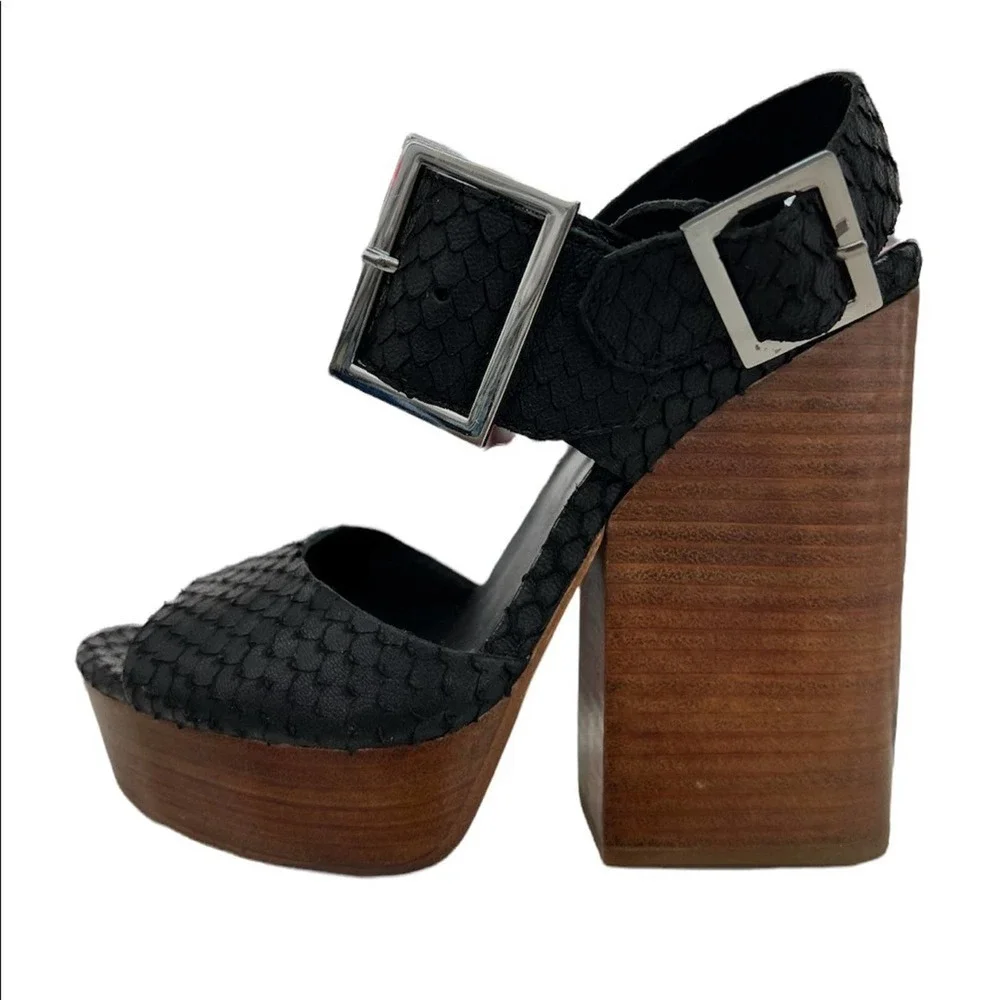 Ash, Black Leather Platform  Size EU 37/ US 7 #002